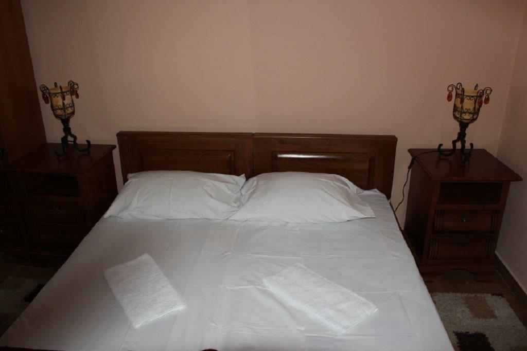 Guest House Zlatibor Budva Quarto foto