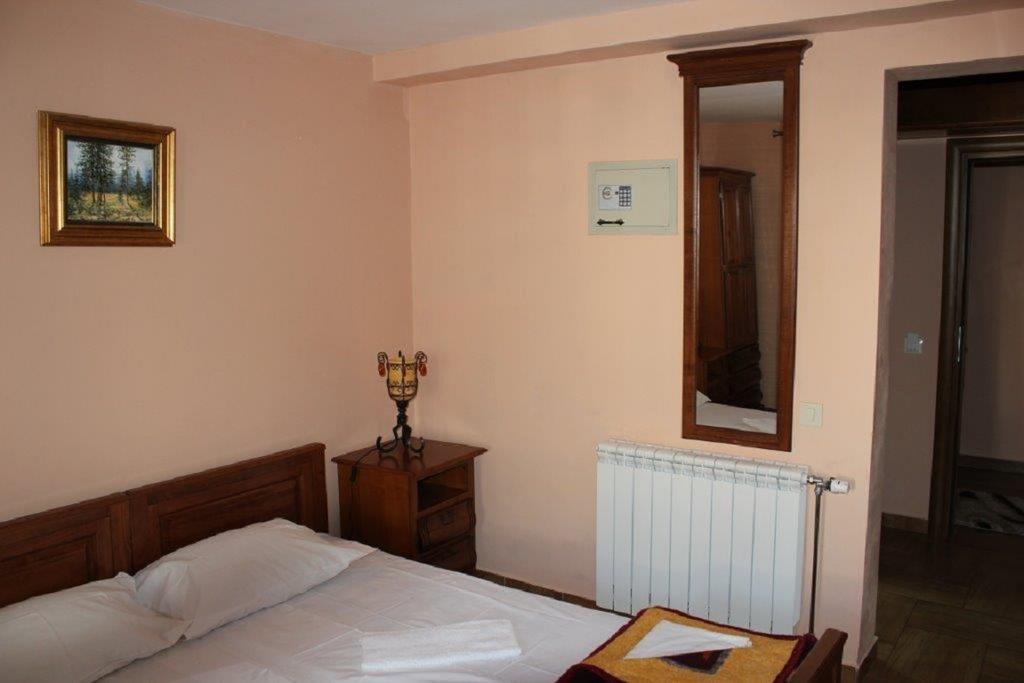 Guest House Zlatibor Budva Quarto foto